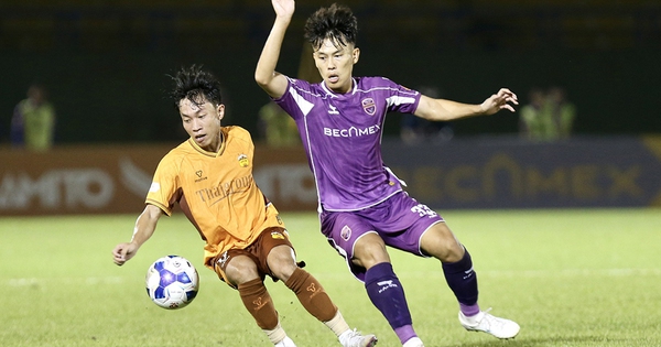 CLB Becamex TP.HCM chia tay V-League: Nỗi đau của người hâm mộ và cơ hội mới trên X88 - hình ảnh - x88beta.com