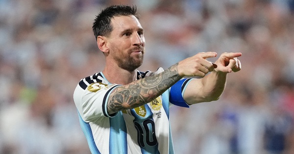 Xavi: ‘Messi là vô song, gần như không phải con người’ - hình ảnh - x88beta.com Xavi: ‘Messi là vô song, gần như không phải con người’ - hình ảnh - x88beta.com