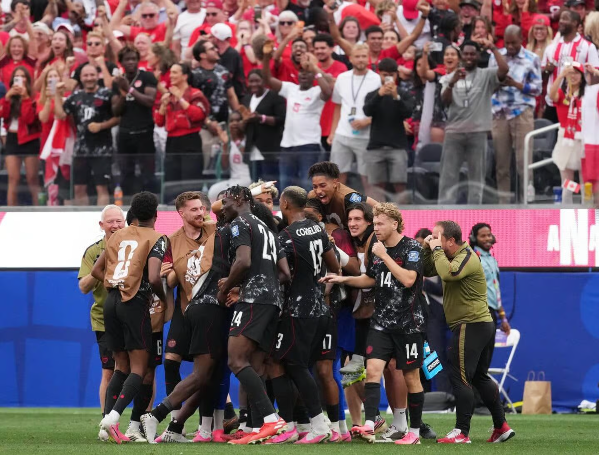 X88 đổi thưởng: Canada làm nên lịch sử với chiến thắng knock-out đầu tiên tại World Cup 2026 - hình ảnh - x88beta.com X88 đổi thưởng: Canada làm nên lịch sử với chiến thắng knock-out đầu tiên tại World Cup 2026 - hình ảnh - x88beta.com