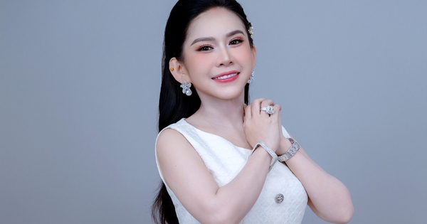 Nghệ sĩ cải lương Bình Tinh và tinh thần không ngừng học hỏi ở tuổi 40 - hình ảnh - x88beta.com Nghệ sĩ cải lương Bình Tinh và tinh thần không ngừng học hỏi ở tuổi 40 - hình ảnh - x88beta.com