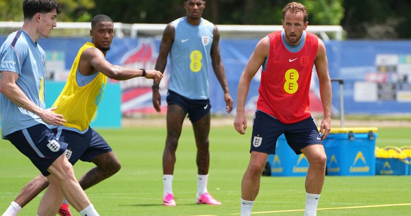 X88 Cược Bóng Đá: Đội Tuyển Anh Trang Bị Công Nghệ Cao Vượt Nắng Nóng Ở World Cup 2026 - hình ảnh - x88beta.com X88 Cược Bóng Đá: Đội Tuyển Anh Trang Bị Công Nghệ Cao Vượt Nắng Nóng Ở World Cup 2026 - hình ảnh - x88beta.com