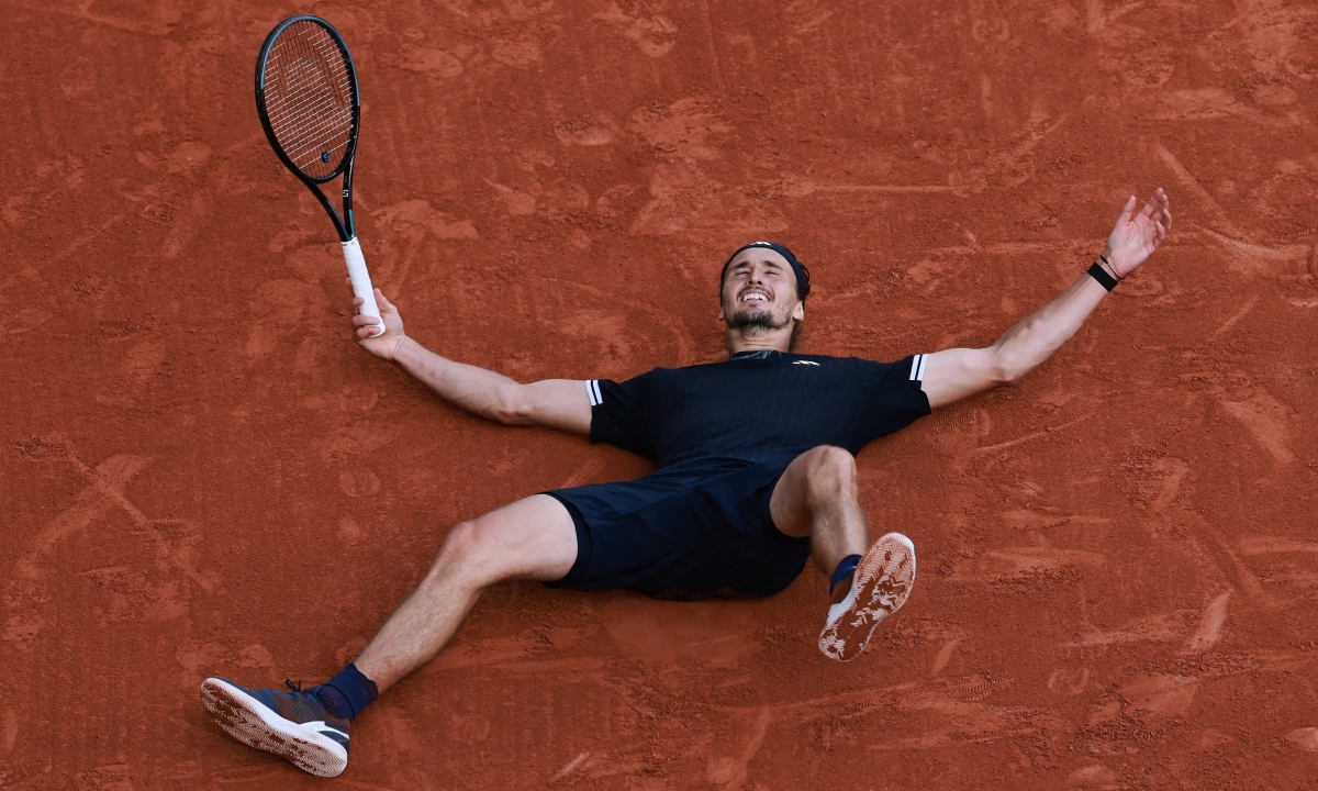 X88 cược bóng đá: Zverev đăng quang Roland Garros nhưng vẫn bị đặt dấu hỏi - hình ảnh - x88beta.com X88 cược bóng đá: Zverev đăng quang Roland Garros nhưng vẫn bị đặt dấu hỏi - hình ảnh - x88beta.com