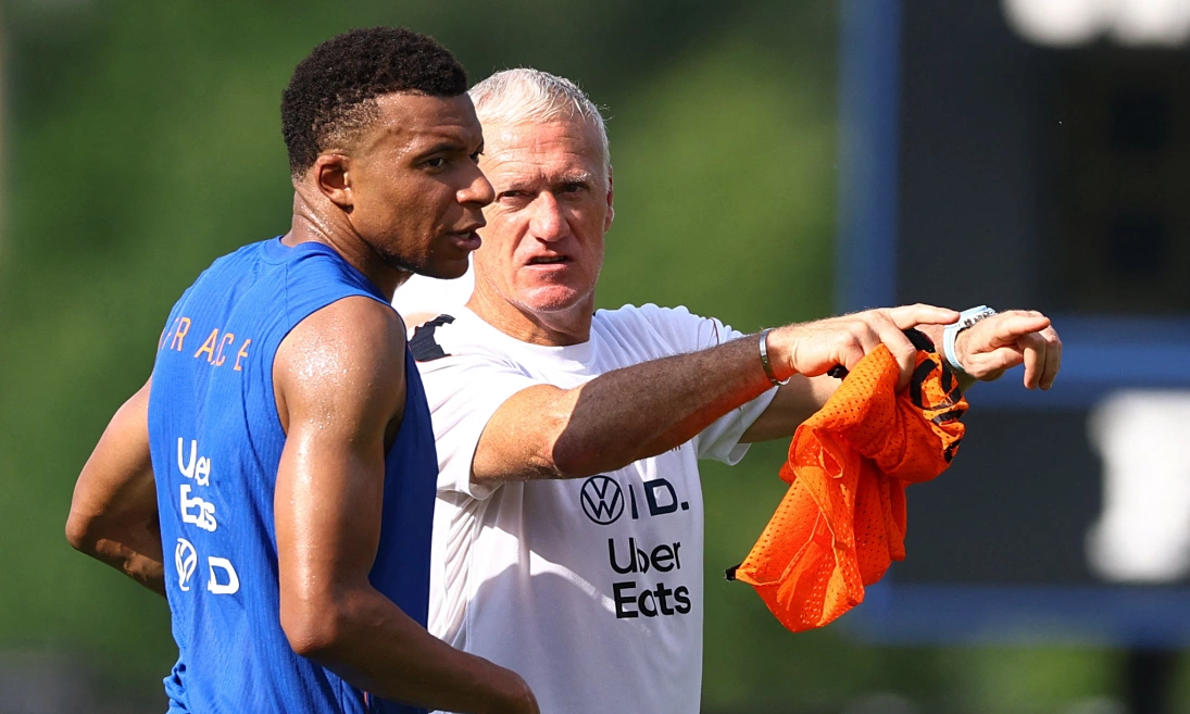 Deschamps: ‘Sự nổi tiếng không làm Mbappe thay đổi’: góc nhìn mới cho người chơi Việt - hình ảnh - x88beta.com Deschamps: ‘Sự nổi tiếng không làm Mbappe thay đổi’: góc nhìn mới cho người chơi Việt - hình ảnh - x88beta.com