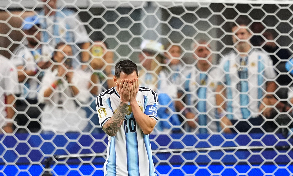 Messi sút hỏng phạt đền nhiều nhất lịch sử World Cup: Cú đá định mệnh và cơ hội mới cho fan X88 - hình ảnh - x88beta.com