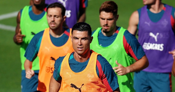 Ronaldo Bật Chế Độ Chinh Phục Cúp Vàng, Cơ Hội Cược Thể Thao Sôi Động Cùng X88 - hình ảnh - x88beta.com Ronaldo Bật Chế Độ Chinh Phục Cúp Vàng, Cơ Hội Cược Thể Thao Sôi Động Cùng X88 - hình ảnh - x88beta.com
