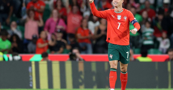 CR7 chưa phải ‘già nhất’ ở World Cup 2026: Huyền thoại 41 tuổi và cuộc đua với thời gian - hình ảnh - x88beta.com CR7 chưa phải ‘già nhất’ ở World Cup 2026: Huyền thoại 41 tuổi và cuộc đua với thời gian - hình ảnh - x88beta.com