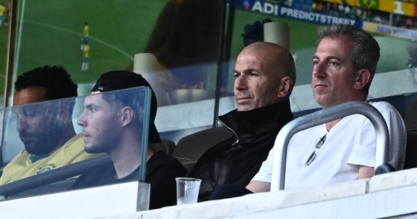 Zidane đến xem con trai đối đầu Messi, thay vì dự khán trận Pháp gặp Senegal: Tình phụ tử!: góc nhìn mới cho người chơi Việt - hình ảnh - x88beta.com Zidane đến xem con trai đối đầu Messi, thay vì dự khán trận Pháp gặp Senegal: Tình phụ tử!: góc nhìn mới cho người chơi Việt - hình ảnh - x88beta.com
