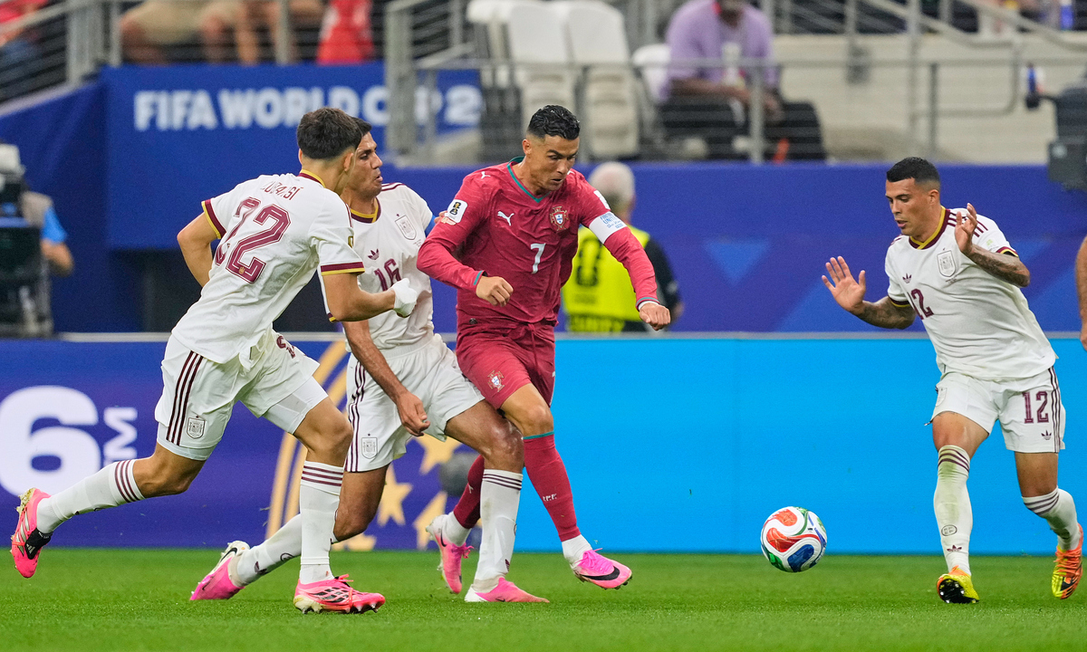 Ronaldo Nhận Điểm Thấp Nhất Trận Thua Tây Ban Nha: Cơ Hội Để Tái Đánh Giá Trên App X88 - hình ảnh - x88beta.com Ronaldo Nhận Điểm Thấp Nhất Trận Thua Tây Ban Nha: Cơ Hội Để Tái Đánh Giá Trên App X88 - hình ảnh - x88beta.com